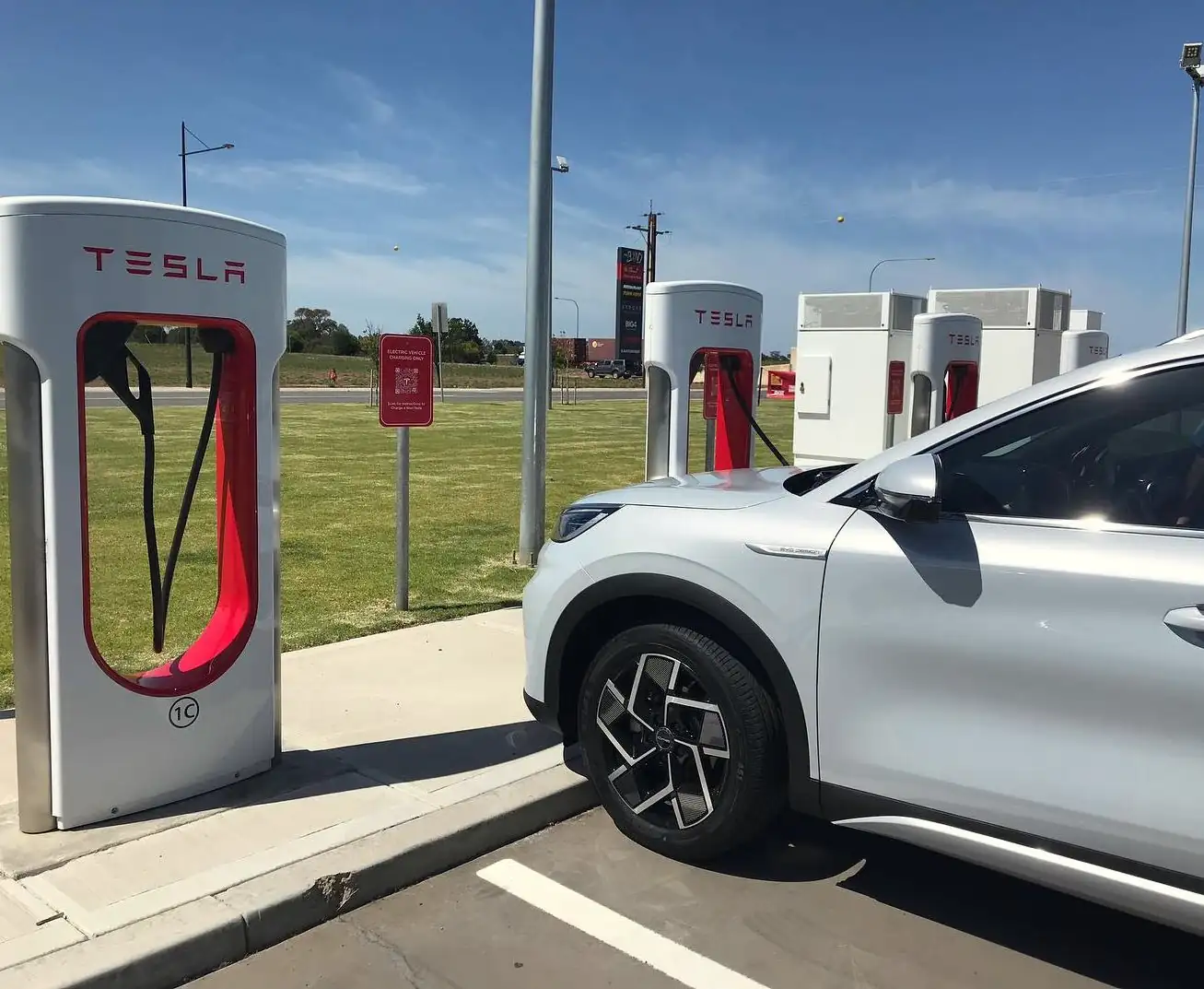 What It Costs (Charging, Food, And All The Extras)